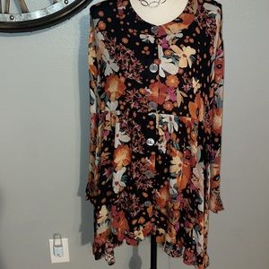 RACHEL ZOE OVERSIZED BUTTON DOWN SMOCK TOP.